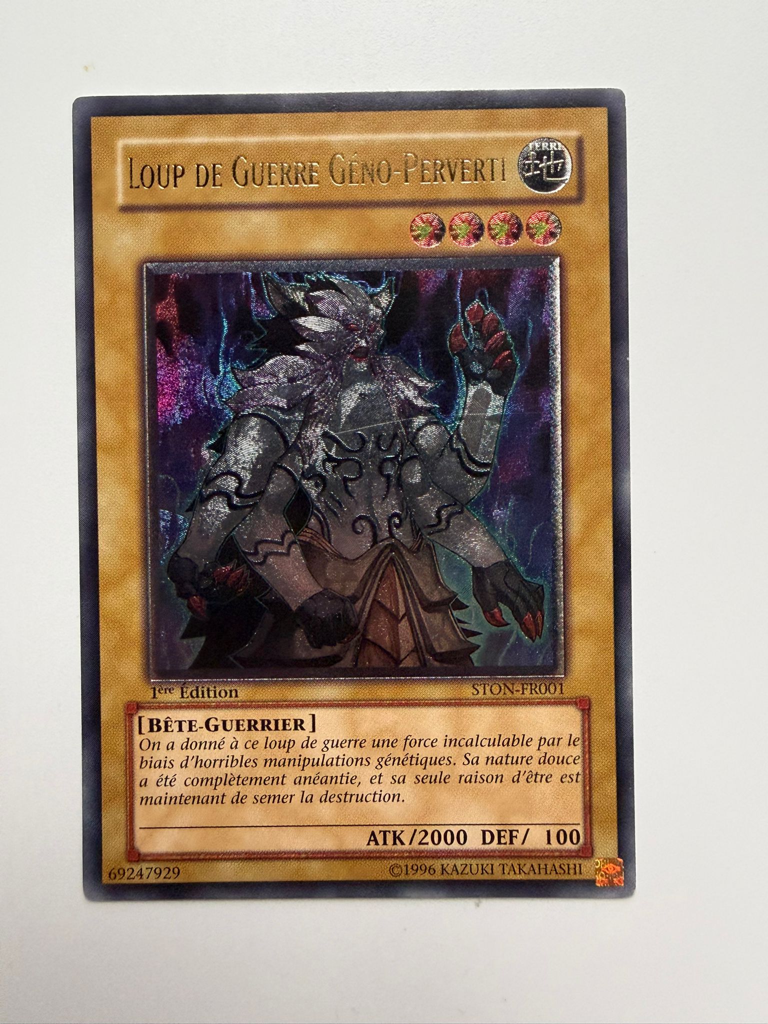 Loup De Guerre Géno Perverti