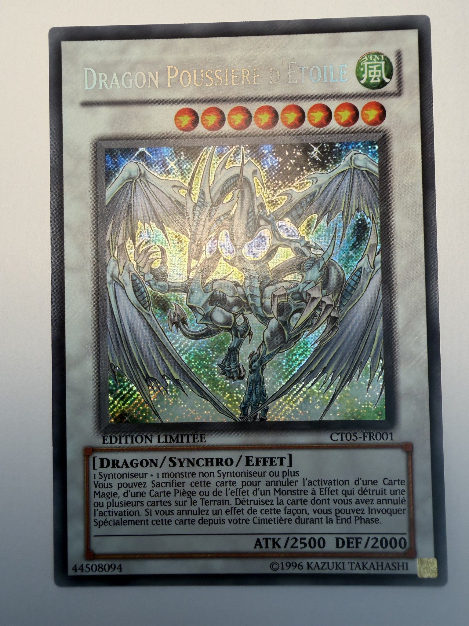Dragon Poussière D'Étoiles